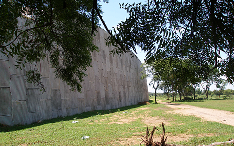 Art Work of Reinforced Soil Retaining Wall 