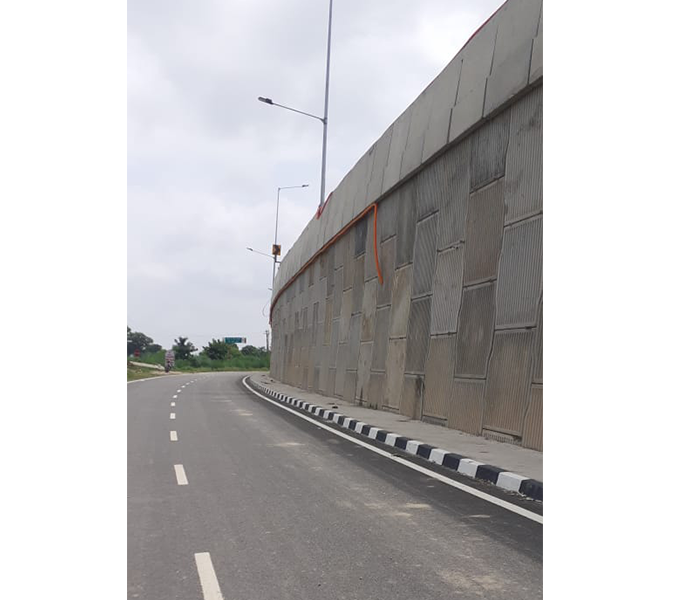 Reinforced Soil Retaining Wall